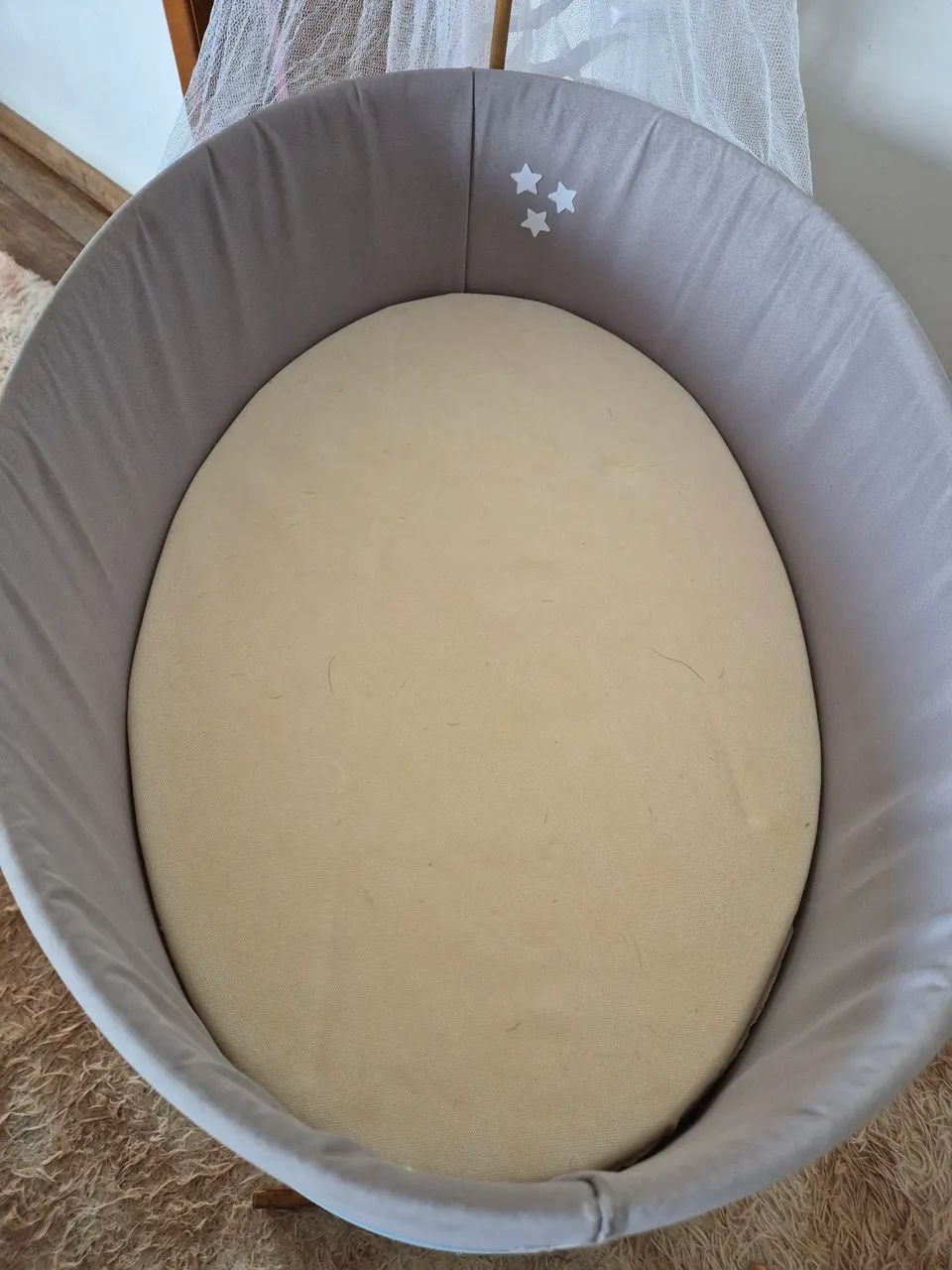 Moisés lindo pouco usado