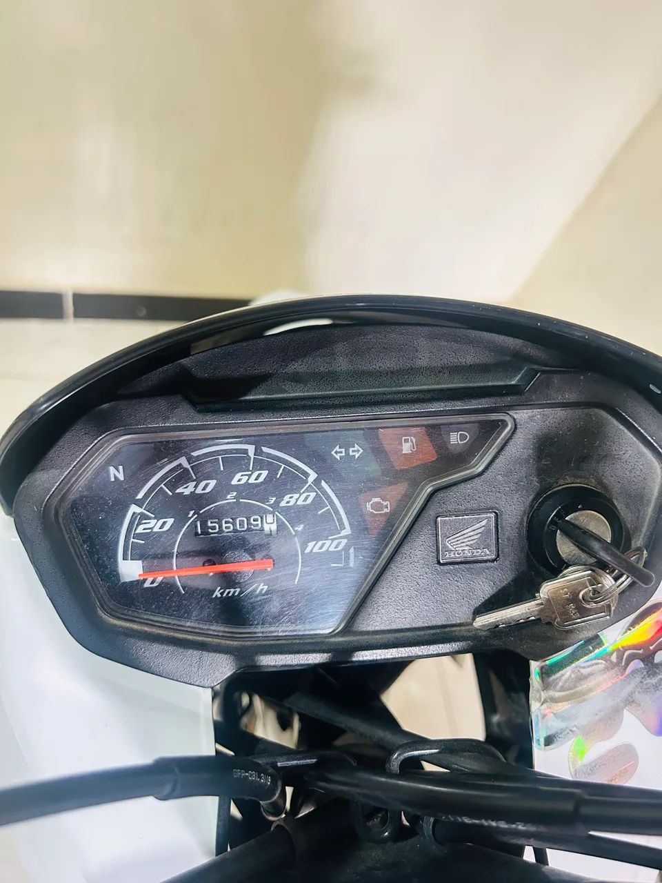 Vende-se pop 2024