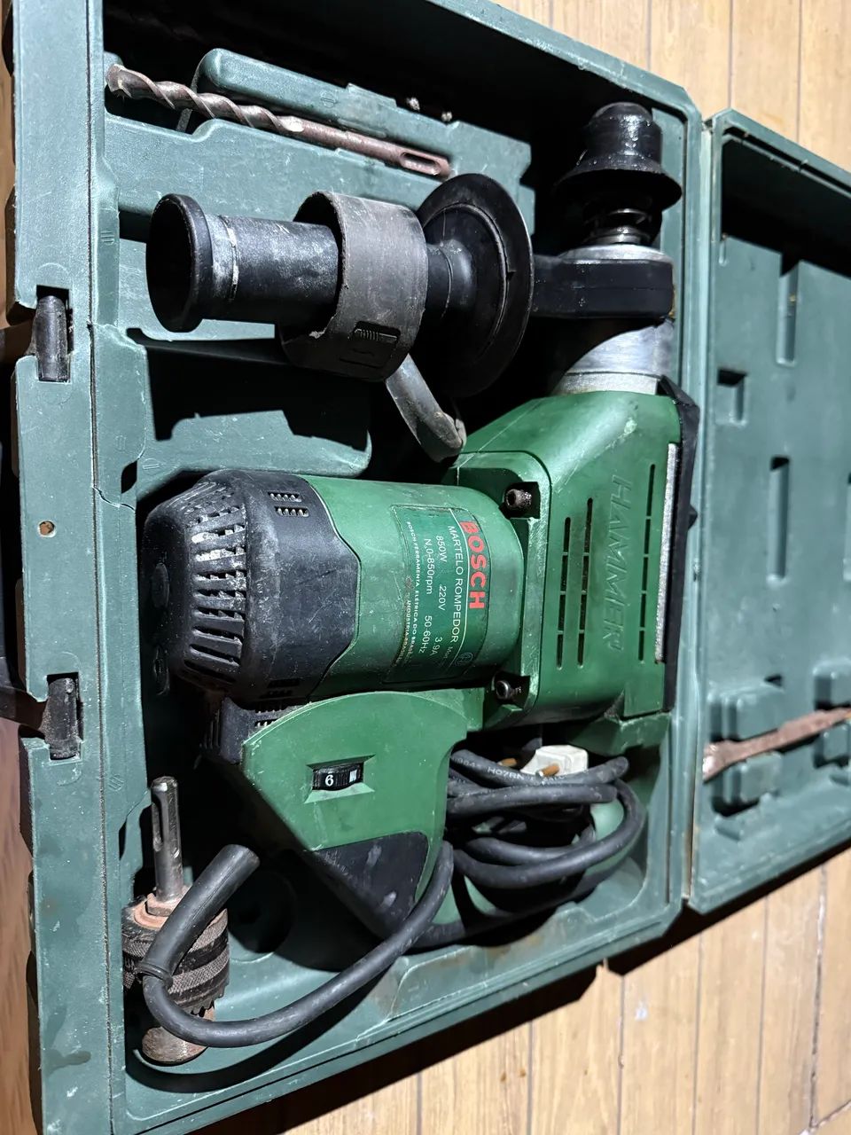 Martelo Rompedor Bosch 850w Hammer 220v Com Defeito - Foto 2
