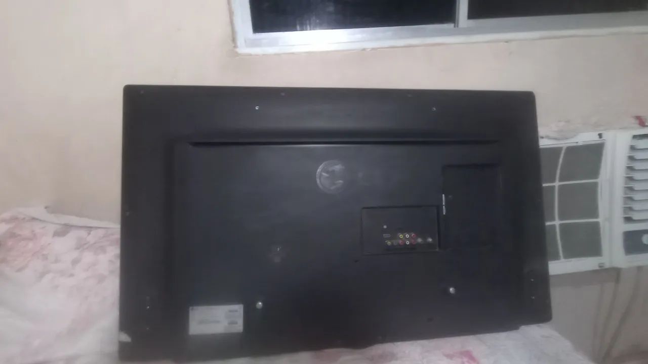 Tv LG 42 polegadas para conserto ou retirada de peças  - Foto 5