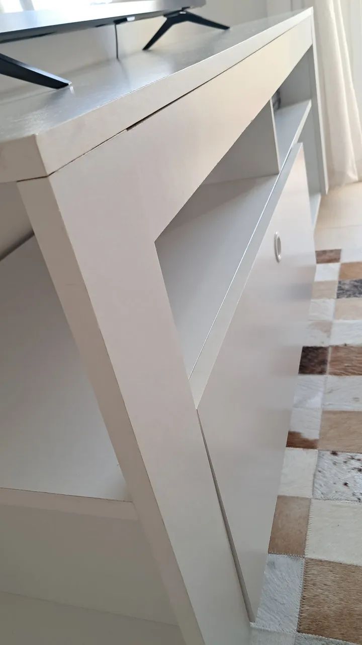 Hack branco para tv e decoração usado em ótimo estado - Foto 2