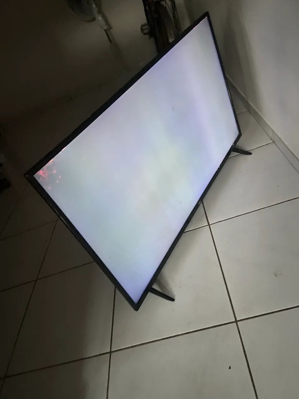 Vendo essa TV 50 polegadas AOC pra consertos  - Foto 2