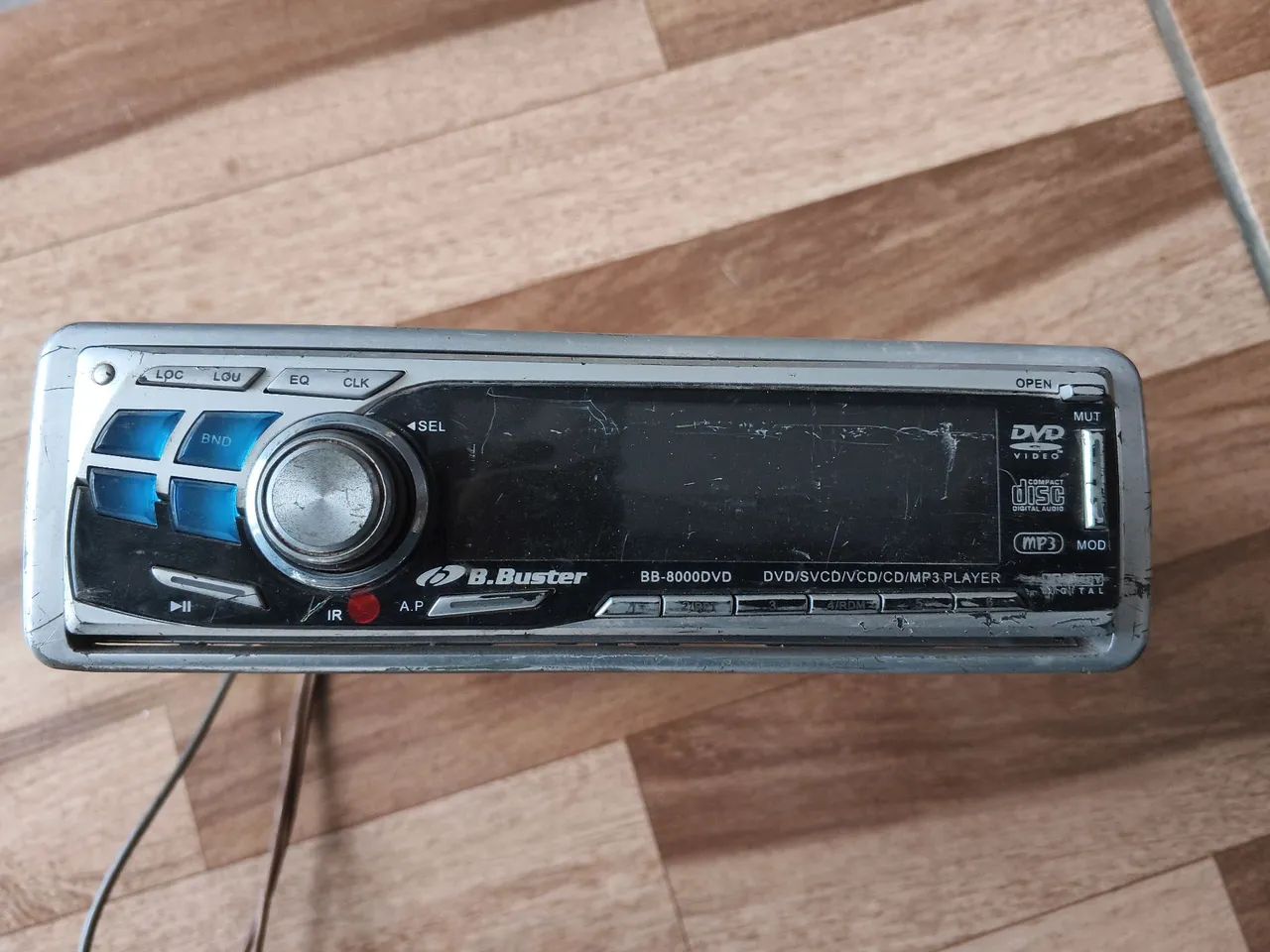 Auto rádio b buster