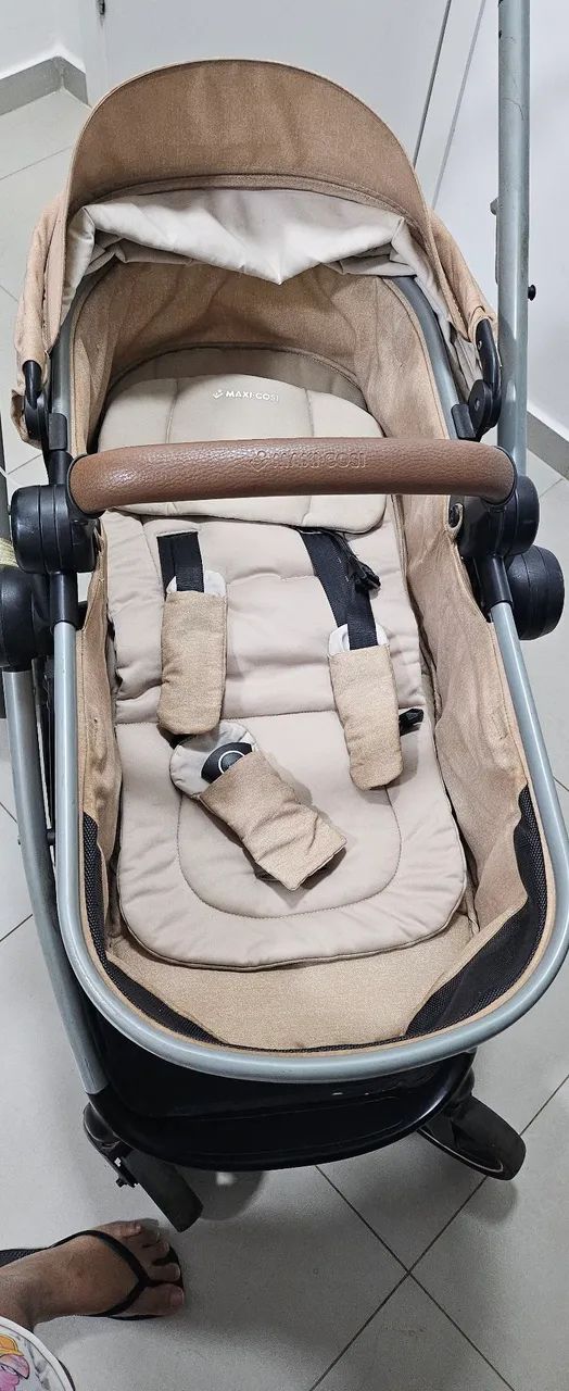 Vendo Carrinho e bebe conforto 
