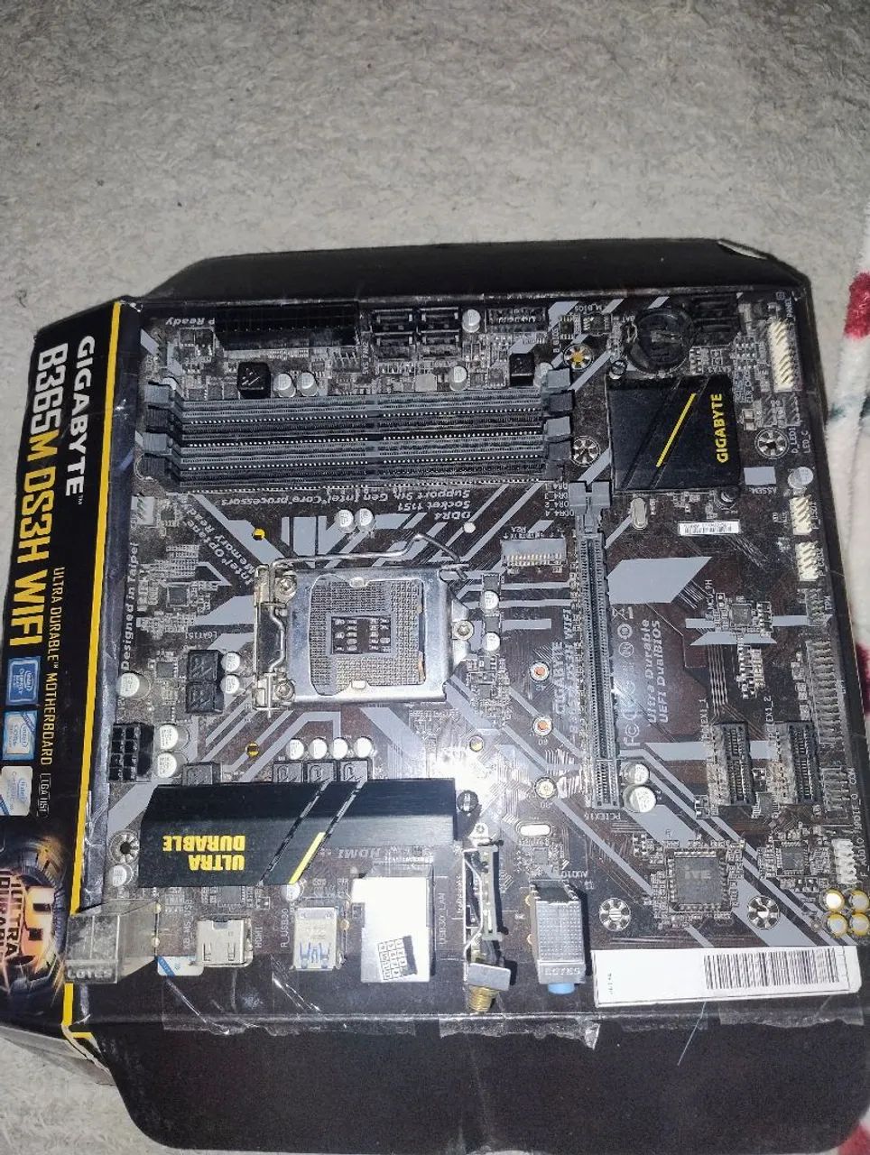 Gigabyte 365
