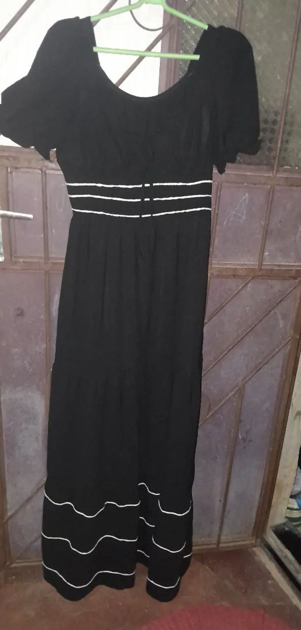 Vestido longo preto