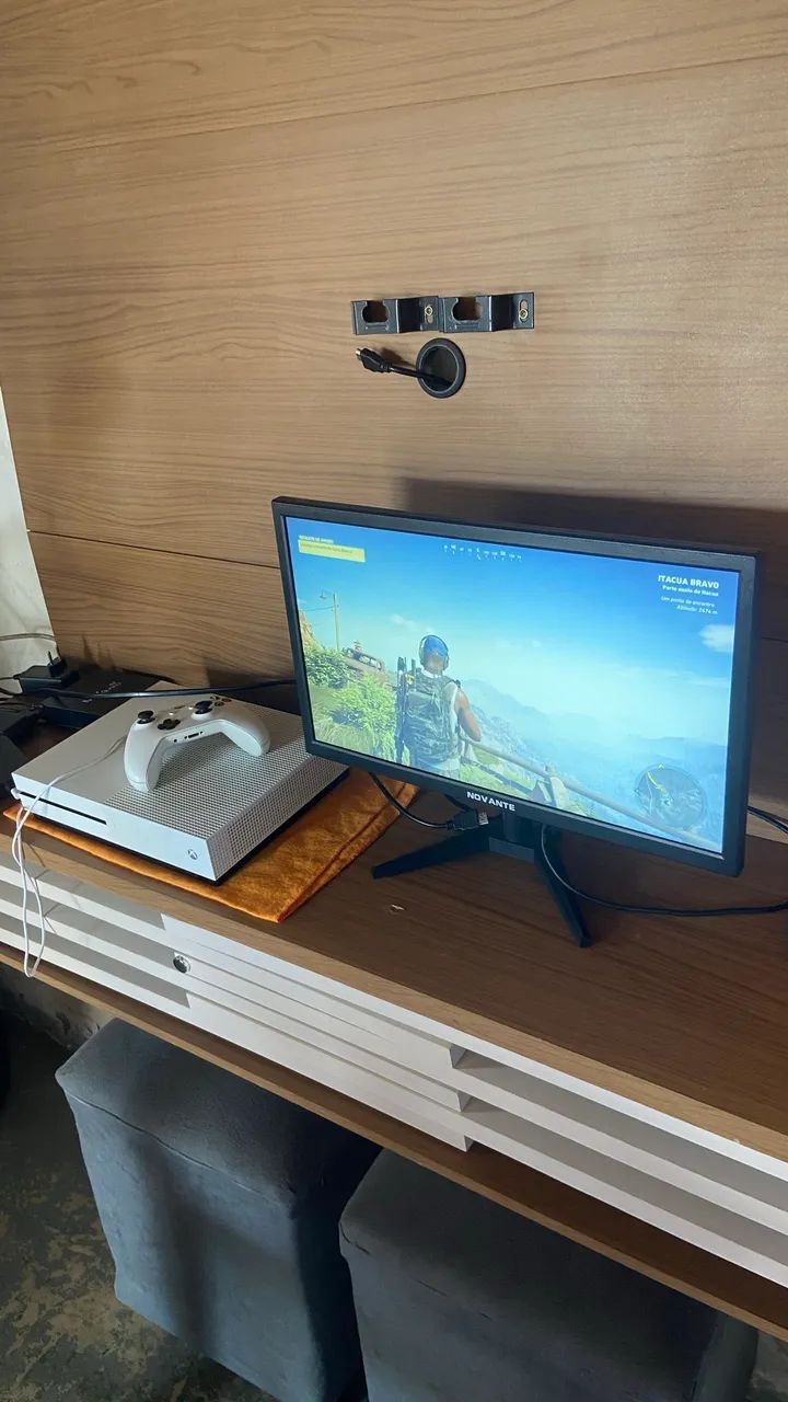 Xbox one S pra vender naquele precinho+de11 jogos - Foto 2