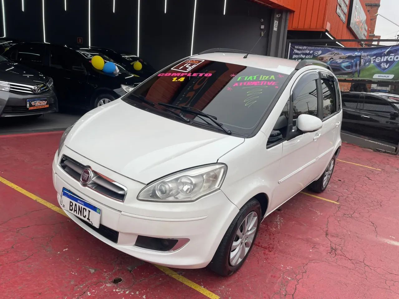 Fiat Idea Attractive 1.4 Fire Flex 8V 5P 2014