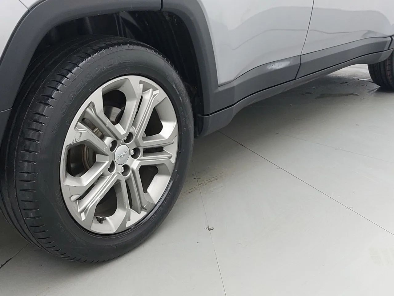 Jeep Compass LONG. T270 1.3 TB 4x2 Flex Aut., foto 14 de 18