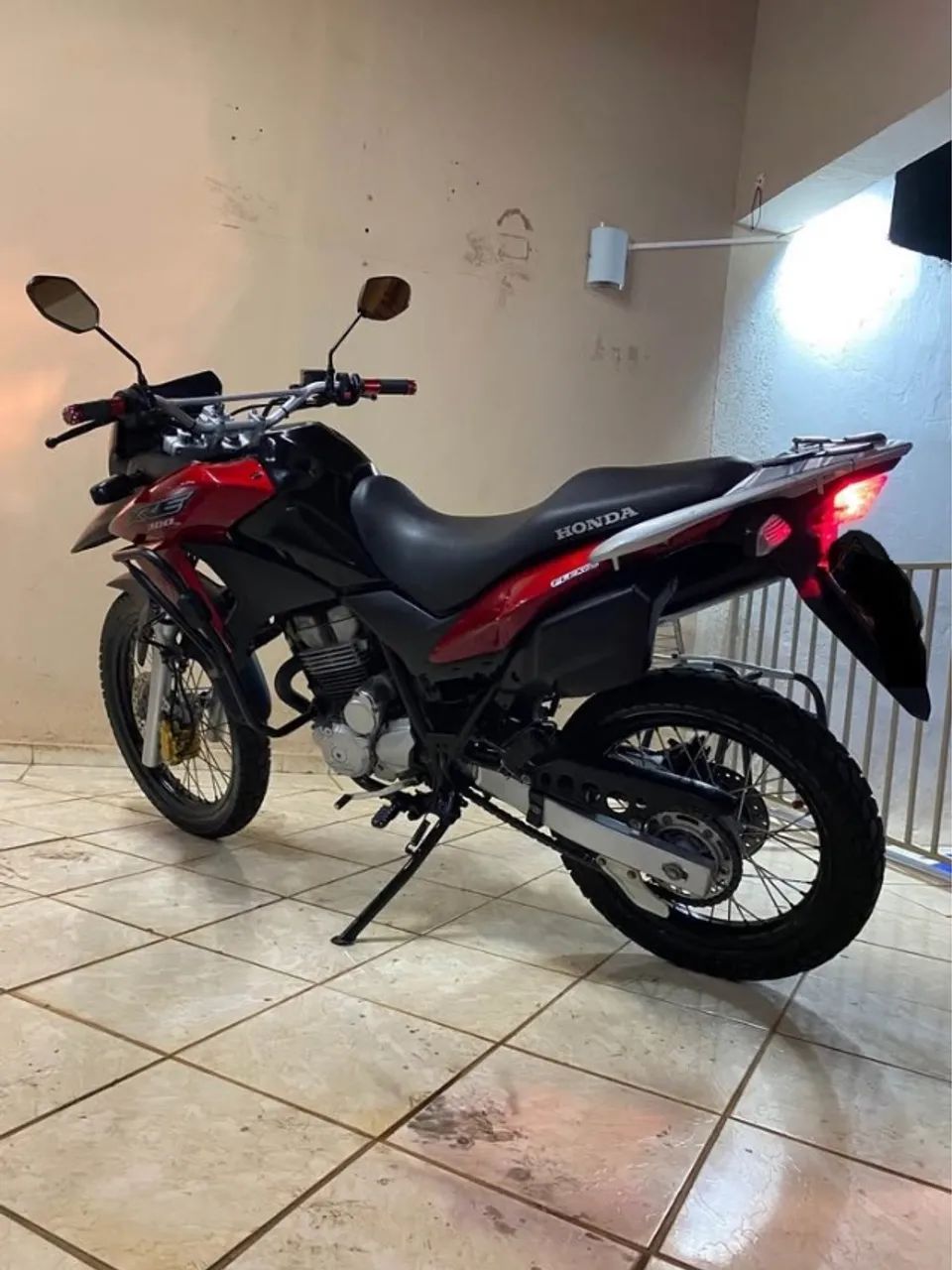 XRE 300 MOTO DE MULHER - Foto 2