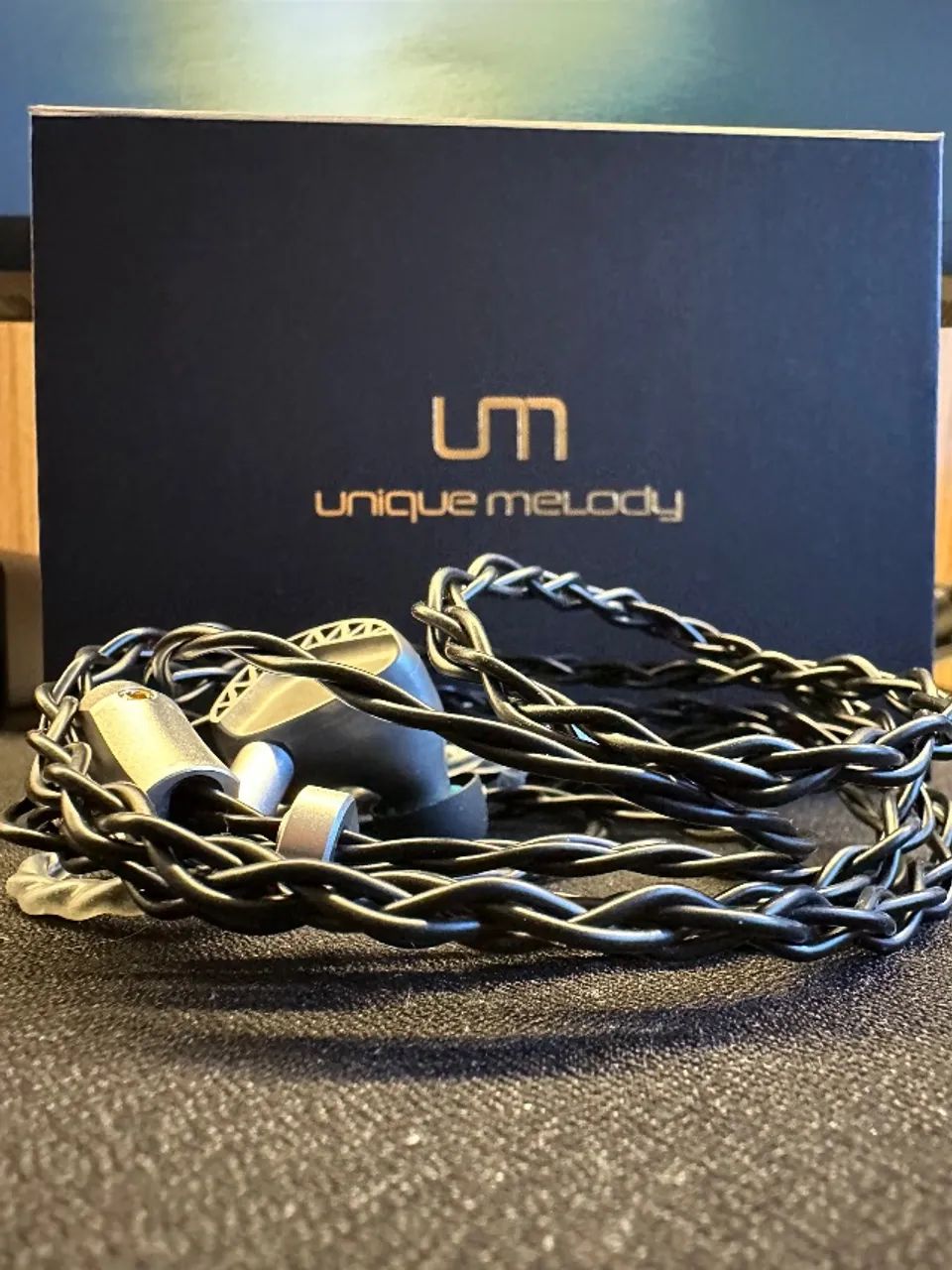 Fone Unique Melody Maven II (IEM hi-end, série limitada a 799