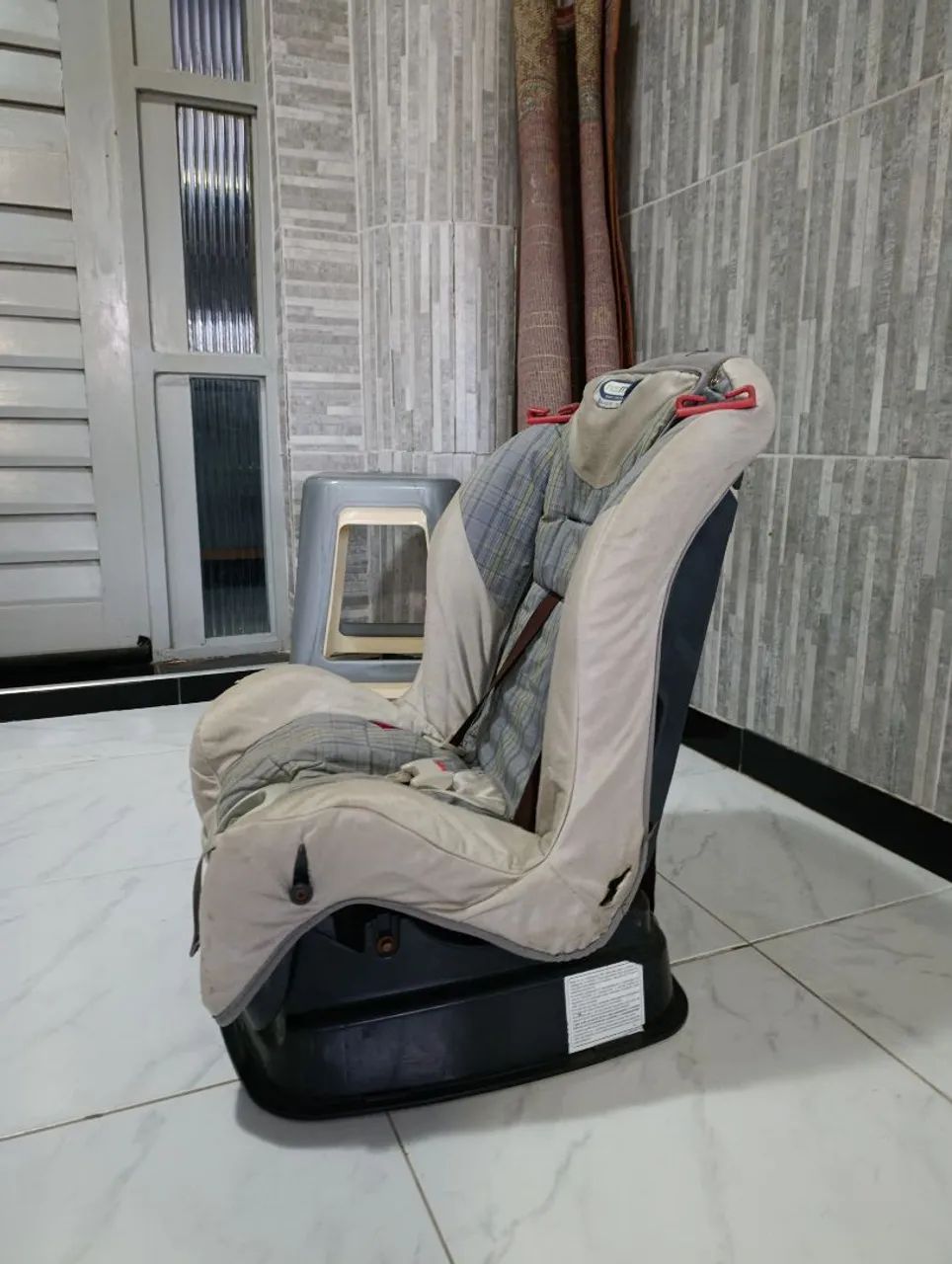 Cadeirinha de bebê usada - Foto 2