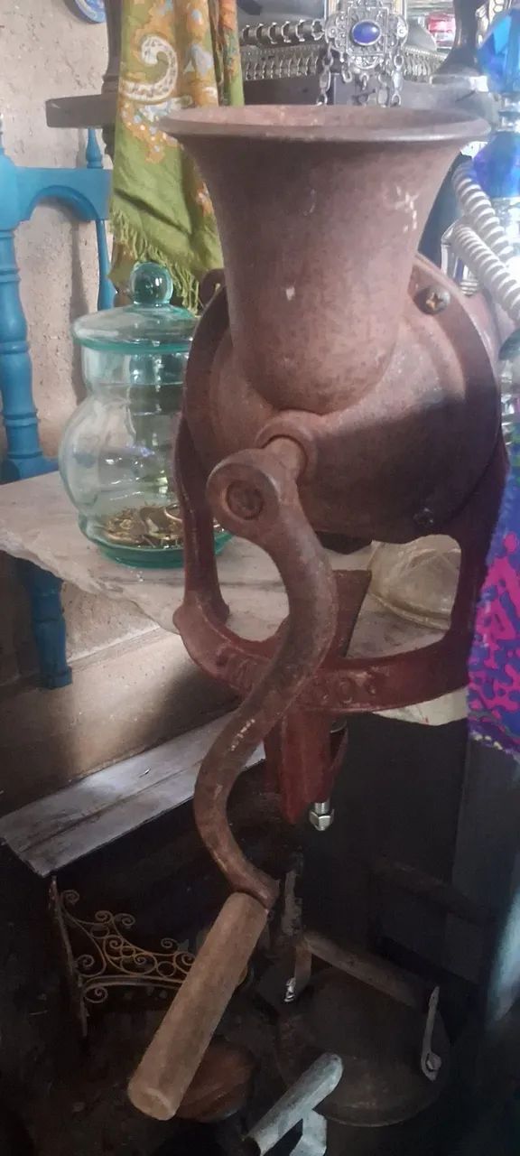 Moedor de café  antigo