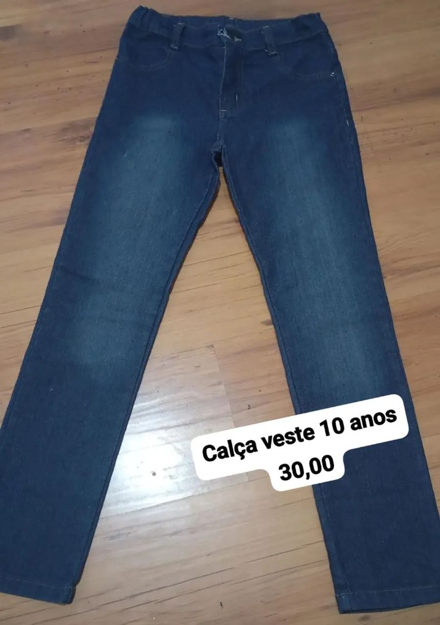 Calça veste 10 anos 