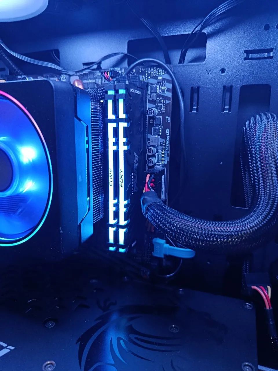 Memória ddr4 Kingston fury renegade RGB 3600MHZ 2x8GB