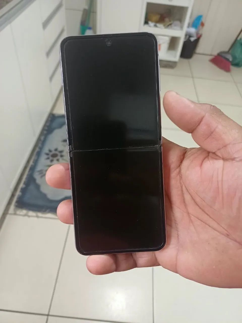 Galaxy Z Flip 4 - Foto 3