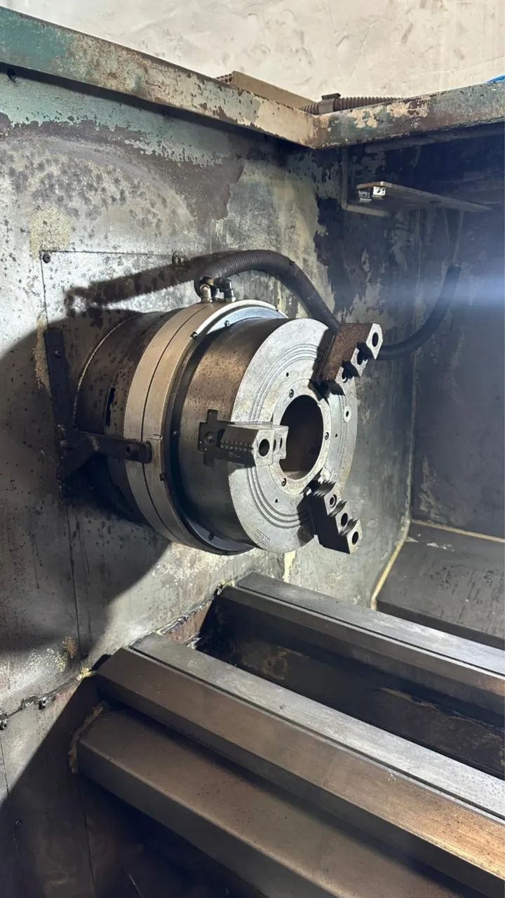 Torno CNC Nardini LOGIC 350 / Diplomat 3001 - Tratores e máquinas