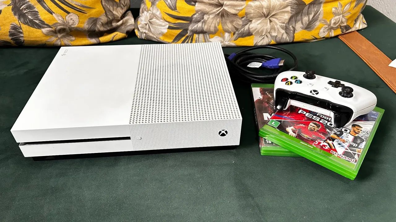 Xbox One S