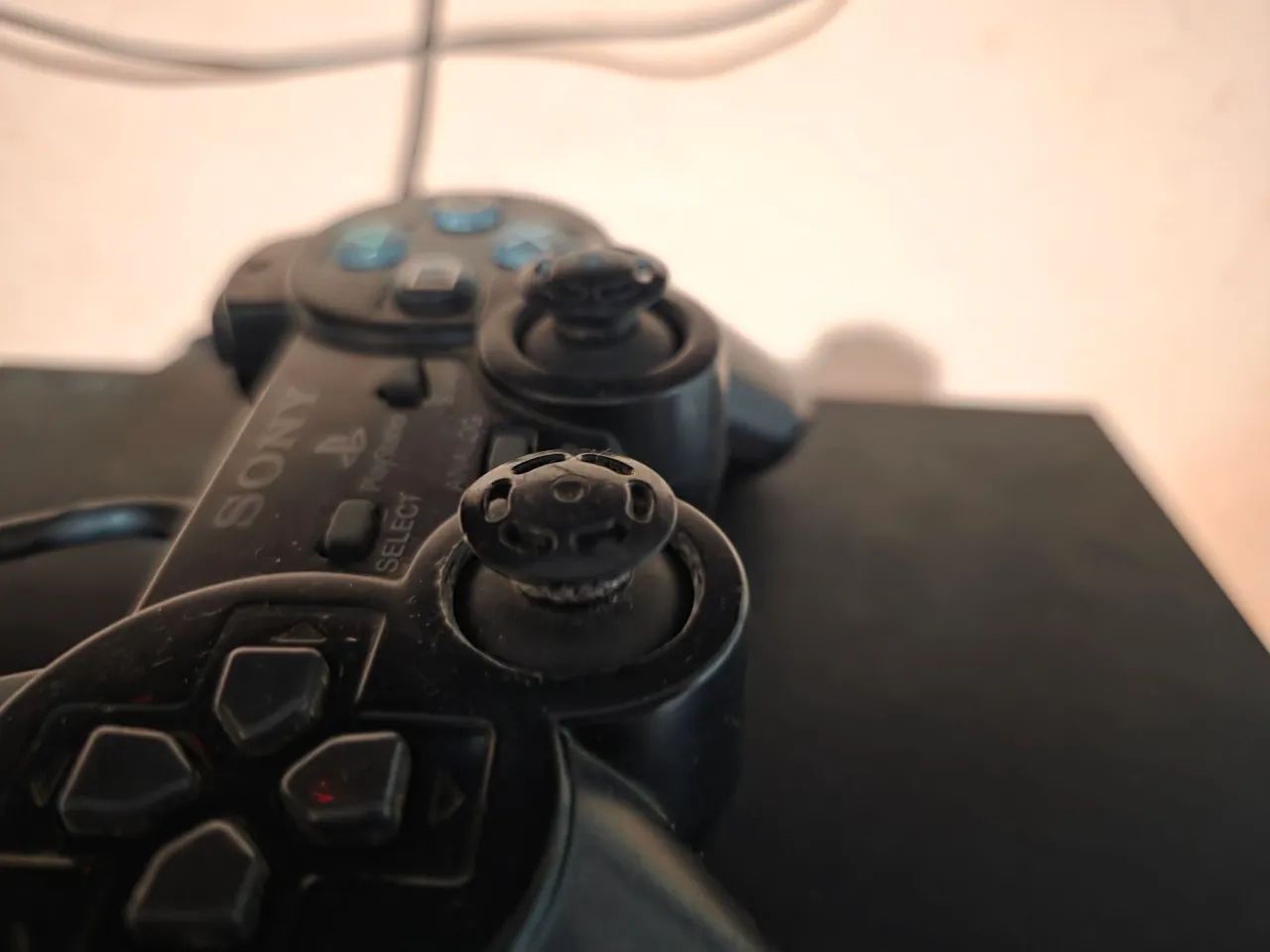 PlayStation 2 com controle sony