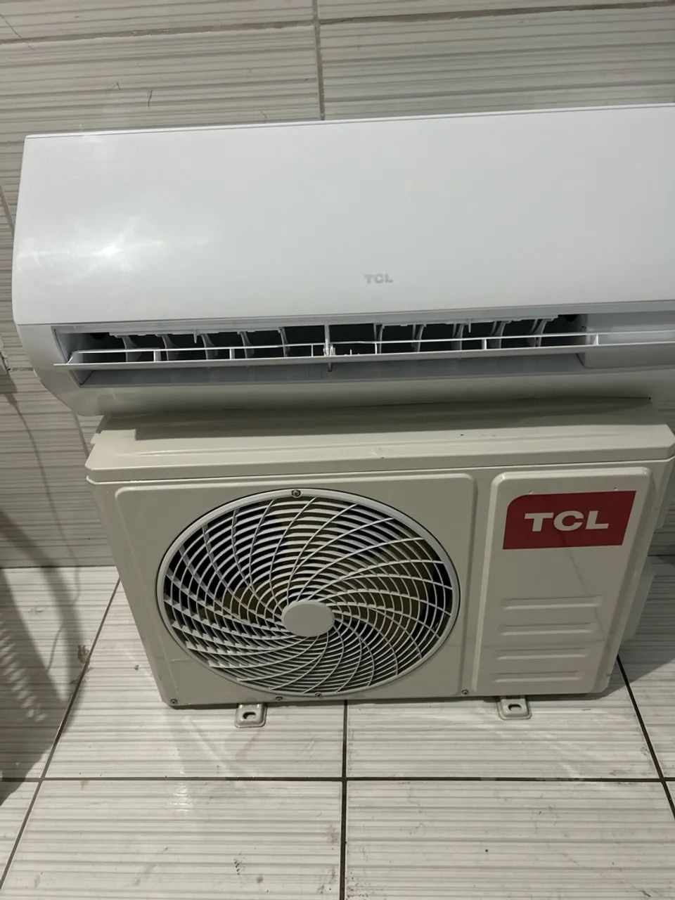 Ar condicionado 12000 Btus TCL  + instalação 