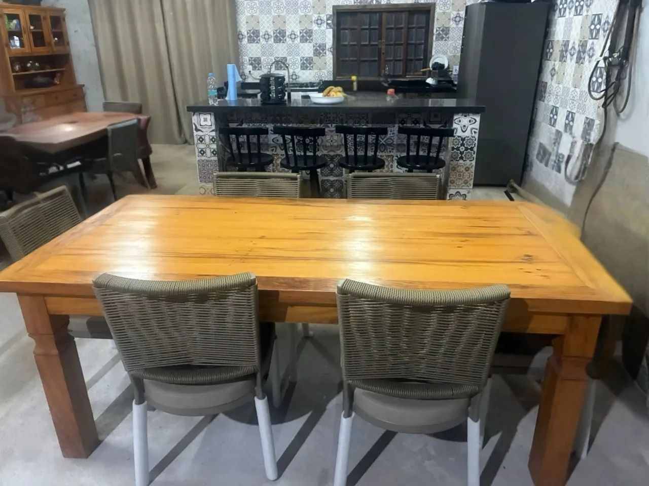MESA DE MADEIRA 2 METROS + 6 CADEIRAS - Foto 2