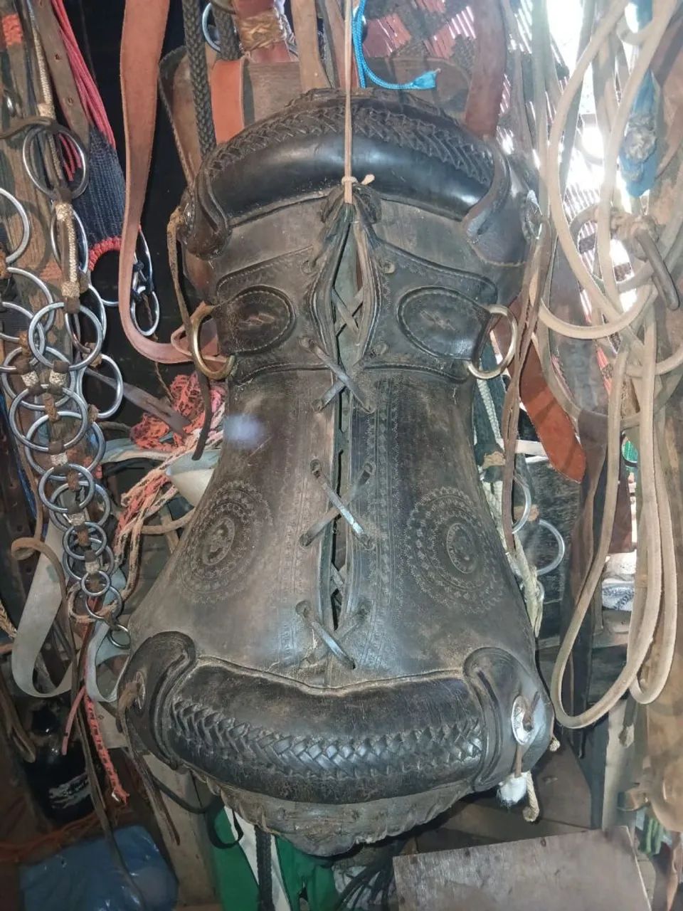Vendo arreio , cabeçada e peiteira  - Foto 2