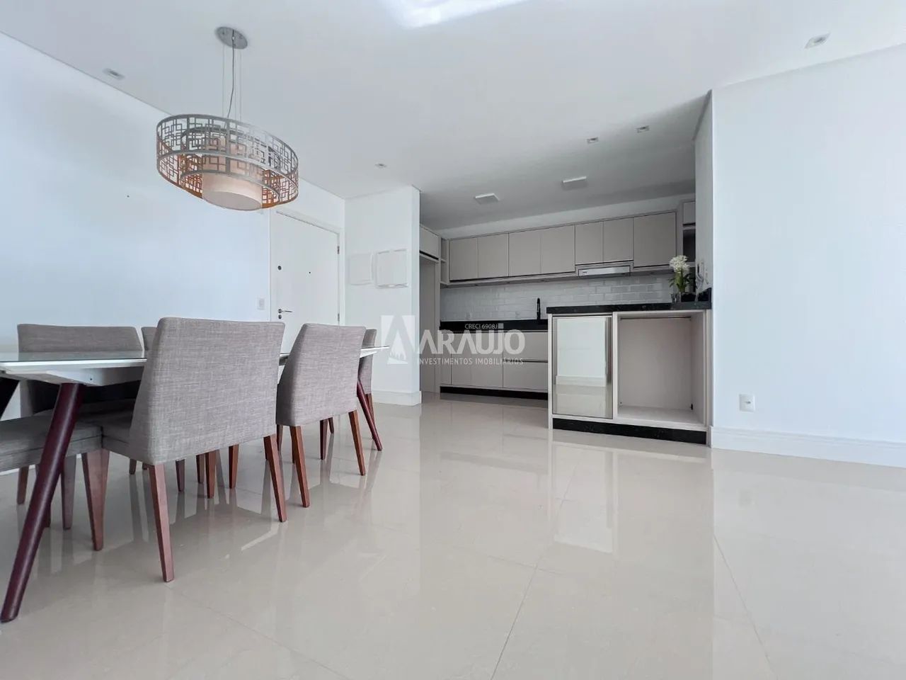 Apartamento semi mobiliado com 2 suítes e 1 dormitório no Centro de Itajaí - Foto 4