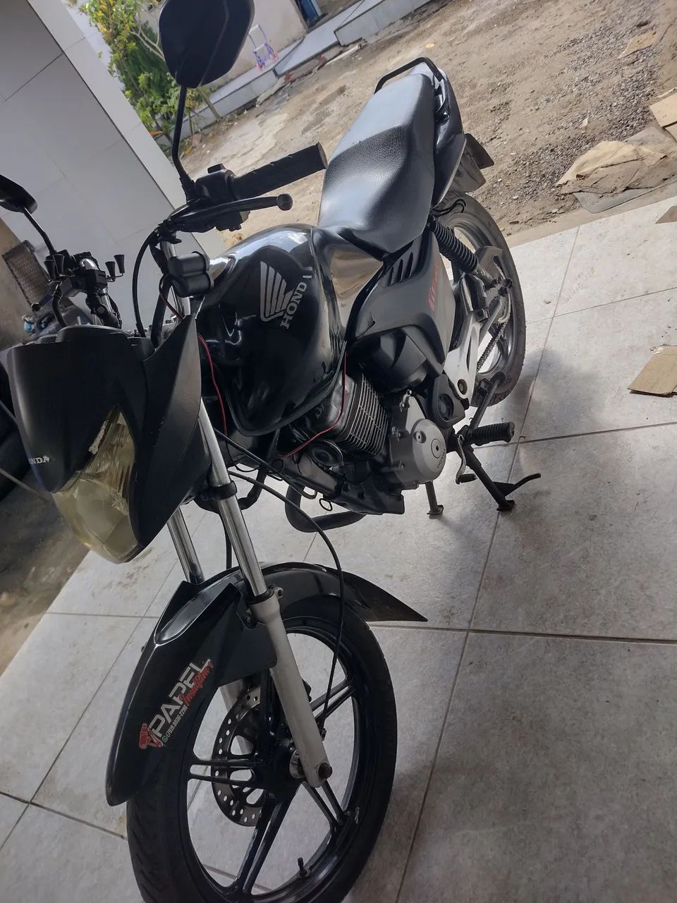 Honda Titan 150  2010 - Foto 2