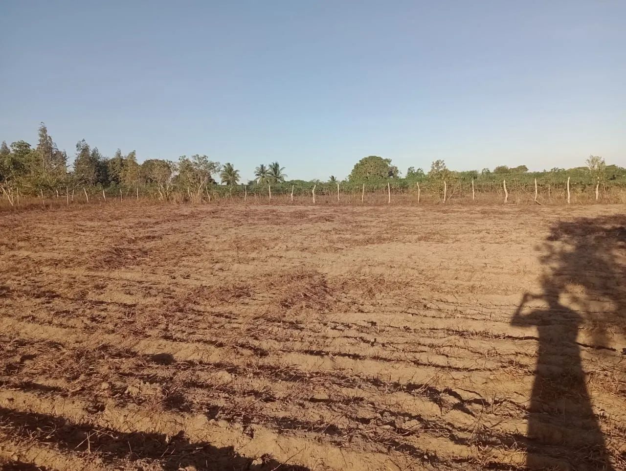 Terreno barato no Povoado 7 casas