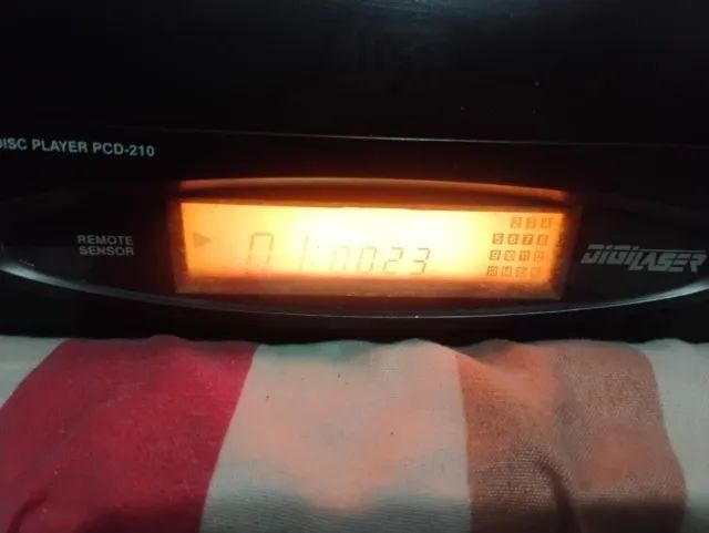 COMBO : DOIS APARELHOS DE CD PLAYER EM BOM ESTADO !!! - Foto 2