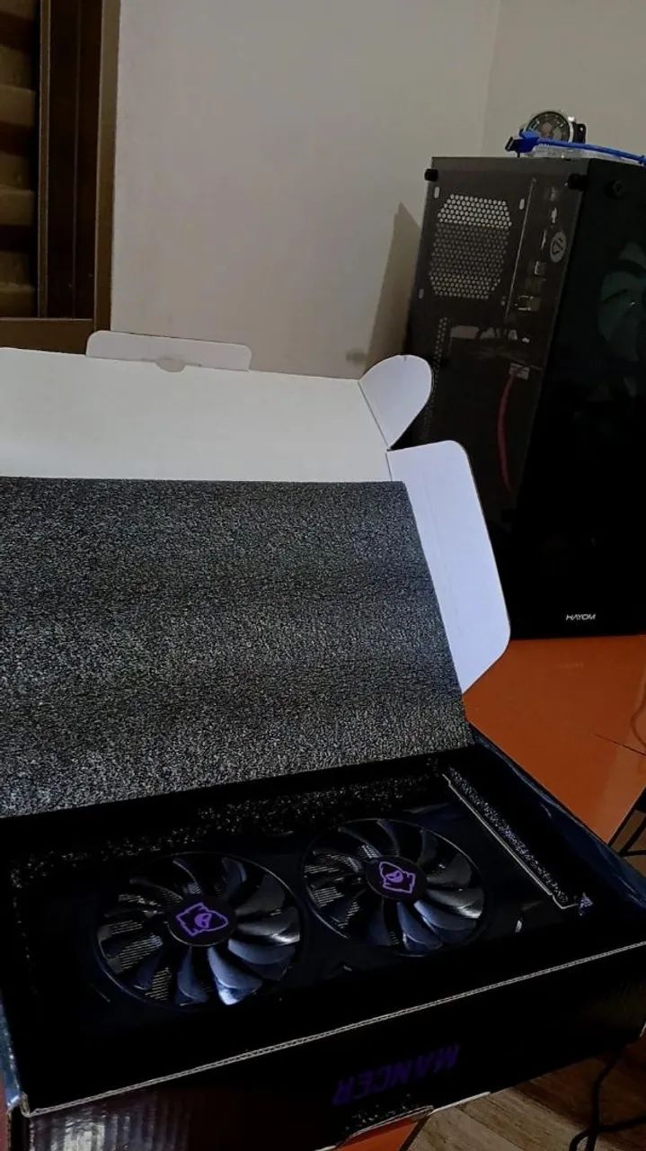 Placa de vídeo RTX 580 8 GB