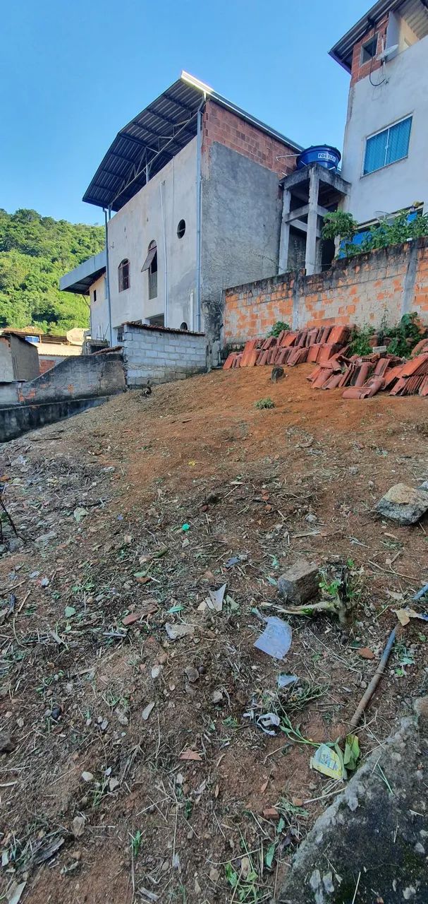 Casa com lote com escritura , vendo ou troco 