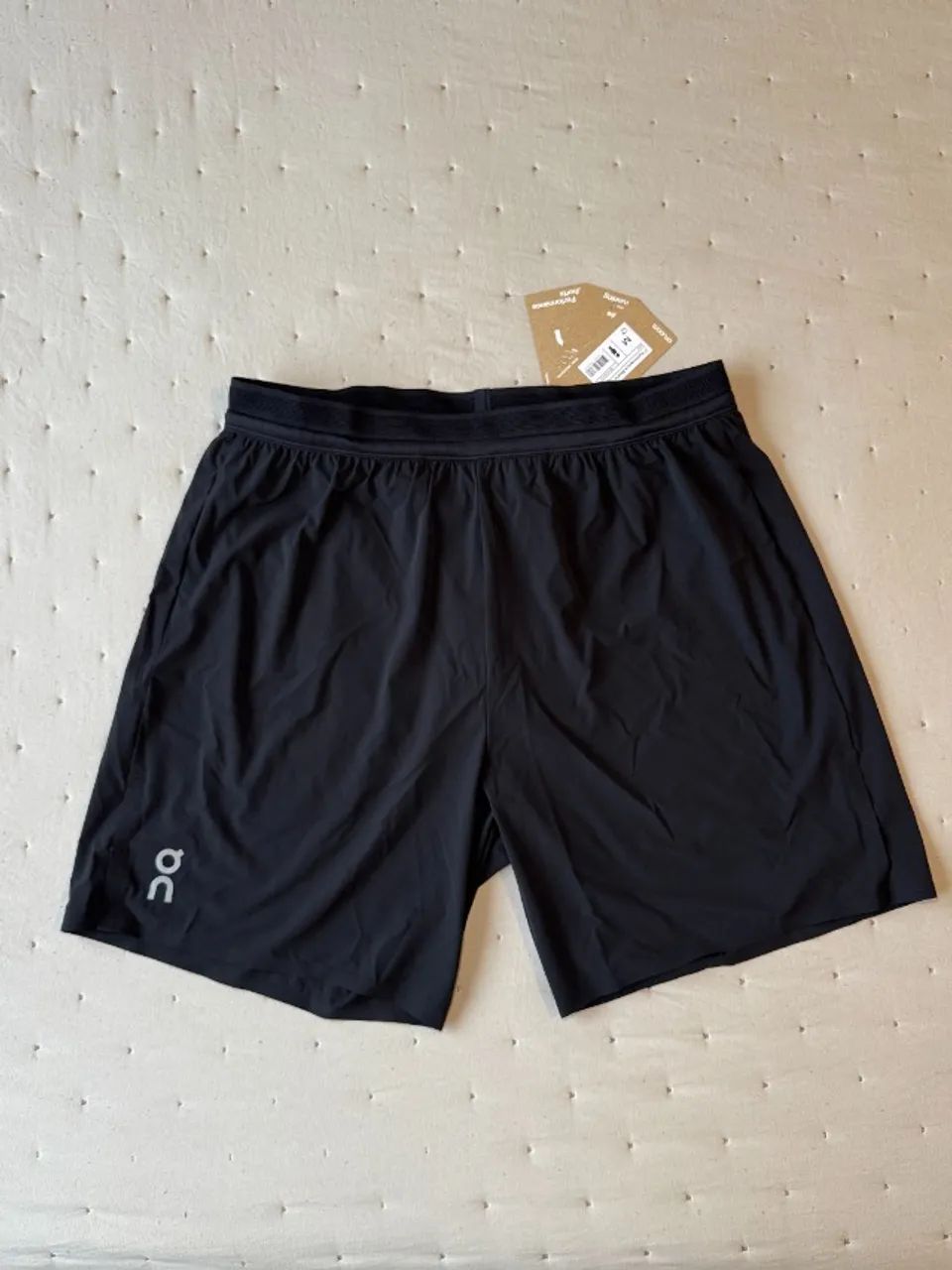 Shorts On Performance 7"