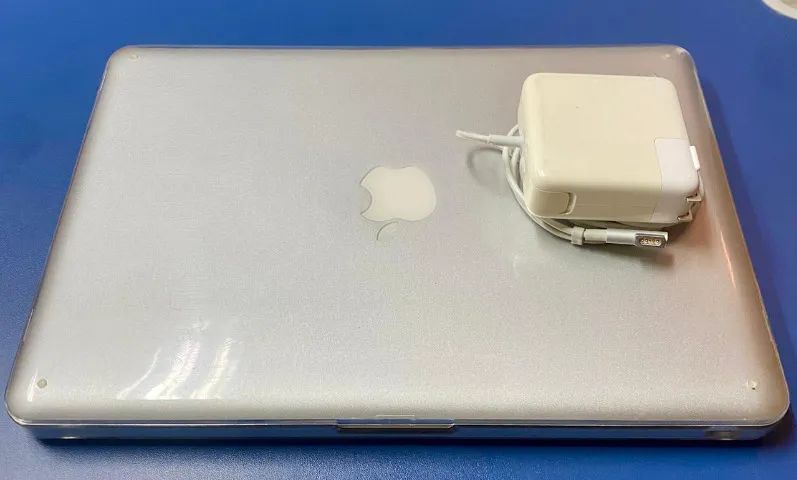 MacBook Pro i7 (Edição Especial) | 16GB RAM | SSD 240GB | macOS