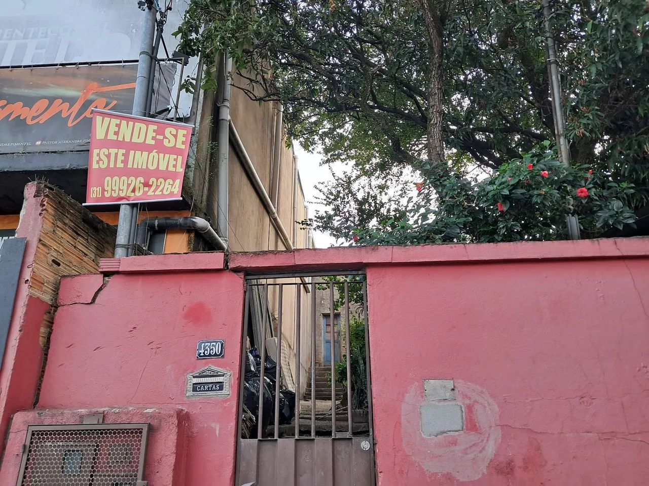Venda de lote com casa e loja. - Foto 2