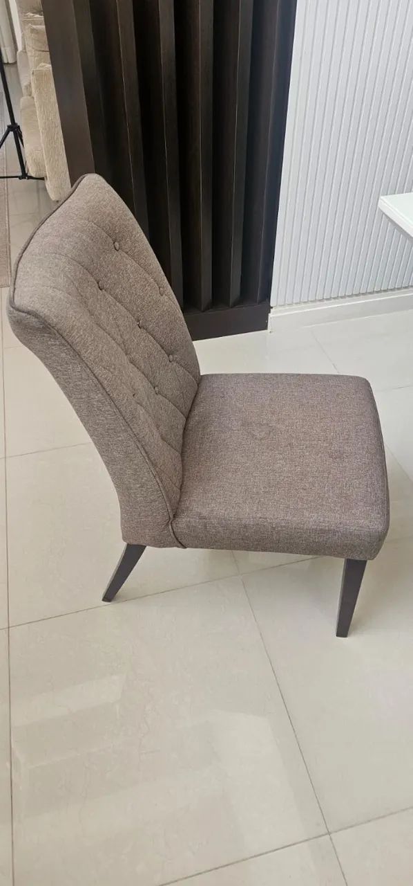 4 cadeiras estofadas para mesa de Jantar - Foto 3