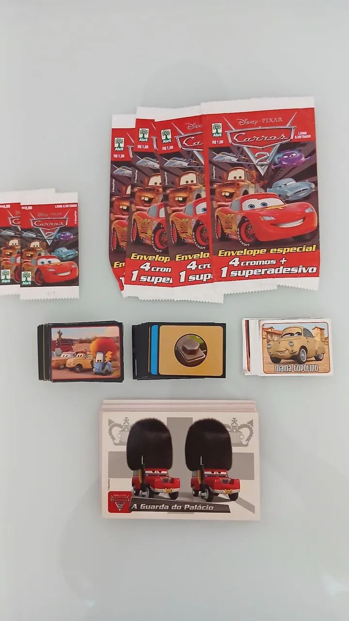 Álbum de Figurinhas - Carros 2 da Disney Pixar - Foto 4