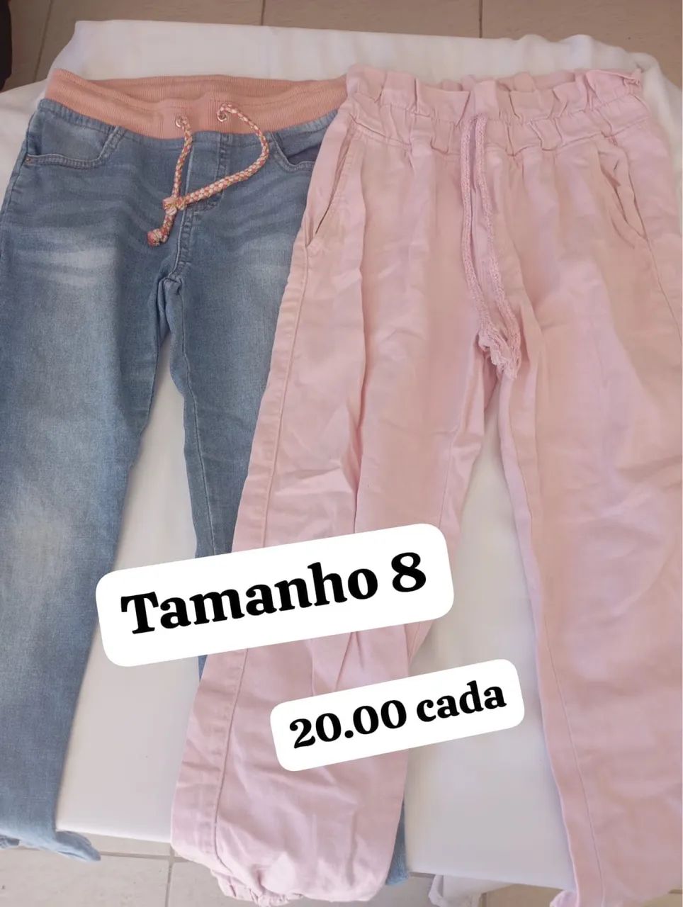 Roupas masculina e feminina 