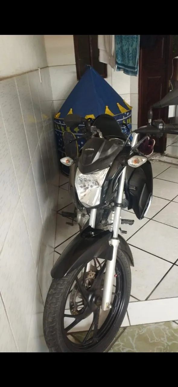 Nova só com 27 km rodado .