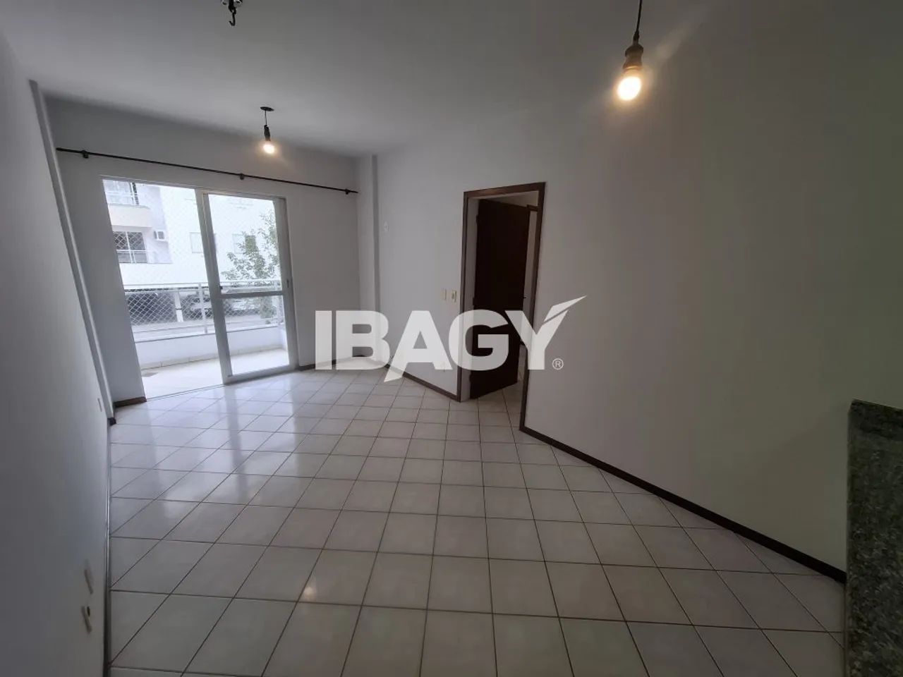 Excelente Apartamento 3 dormitório(s) em Itacorubi - Florianópolis - Foto 3