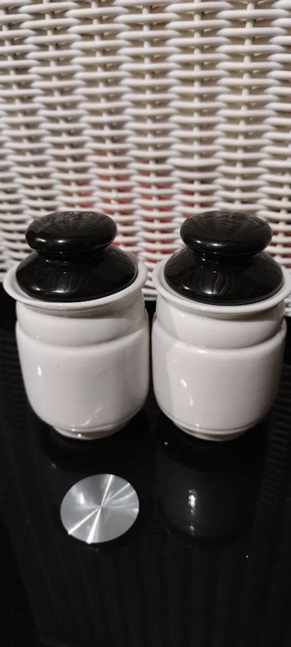 Conjunto de Porta-Temperos em Louça - 12 cm - Foto 3