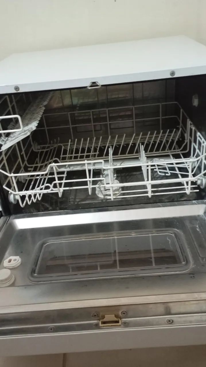 Lava louças Electrolux LE06B  - Foto 3