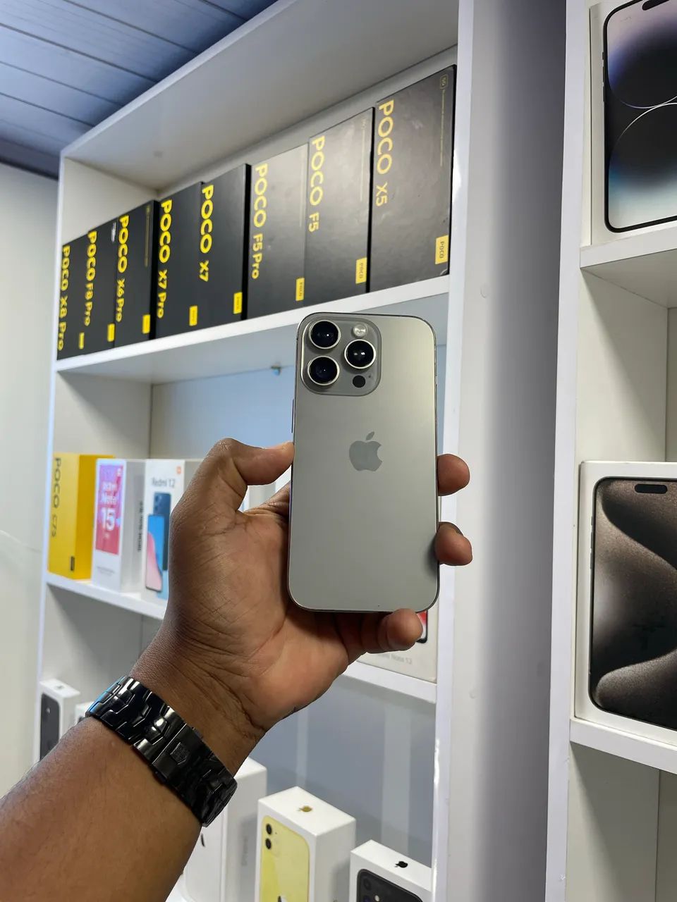 IPHONE 16 PRO 128GB - Foto 3