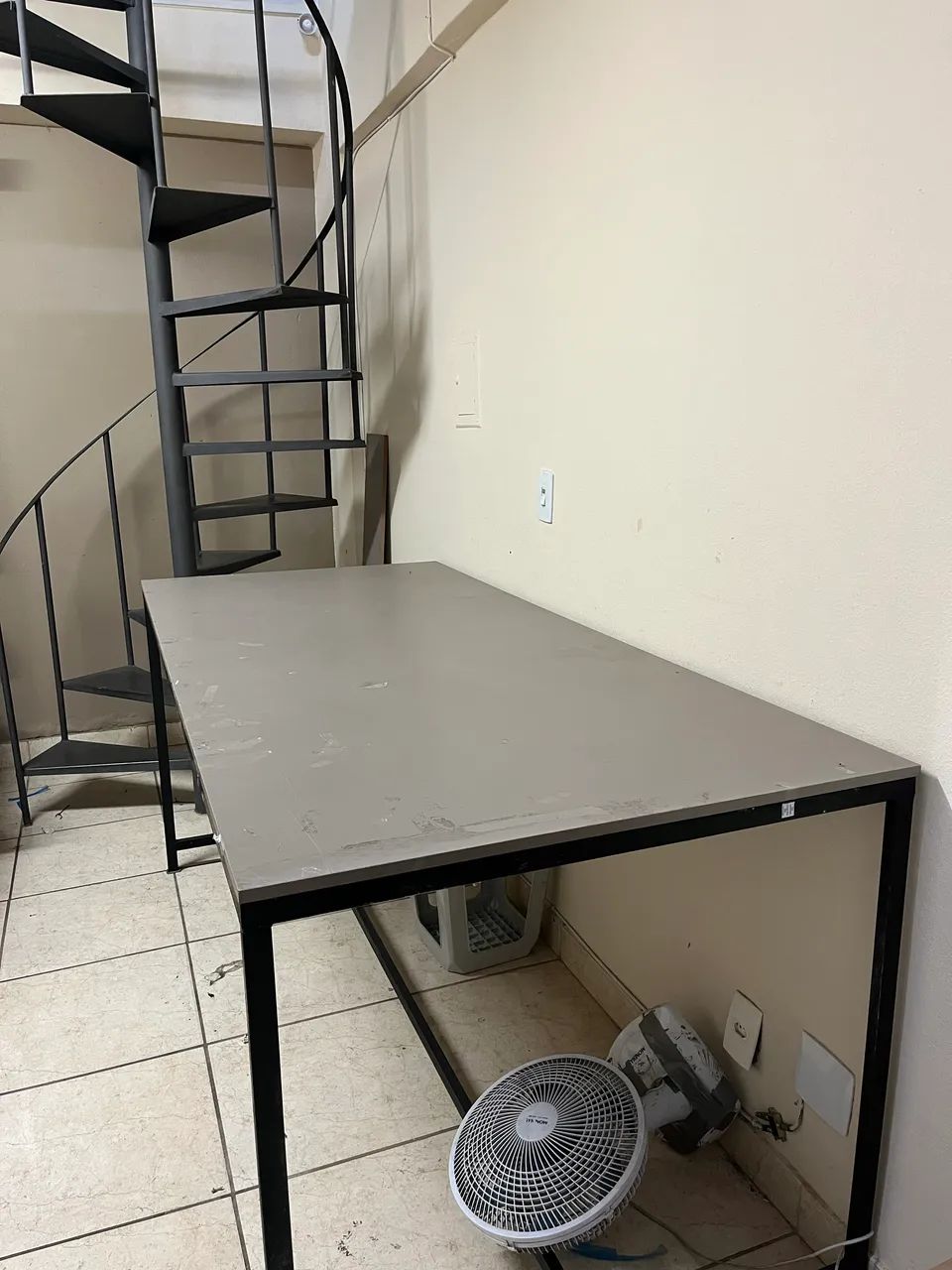 Mesa de Trabalho 2 Metros Reforçada  - Foto 2