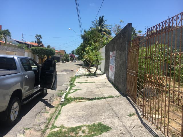 Lote na Coroa do Meio