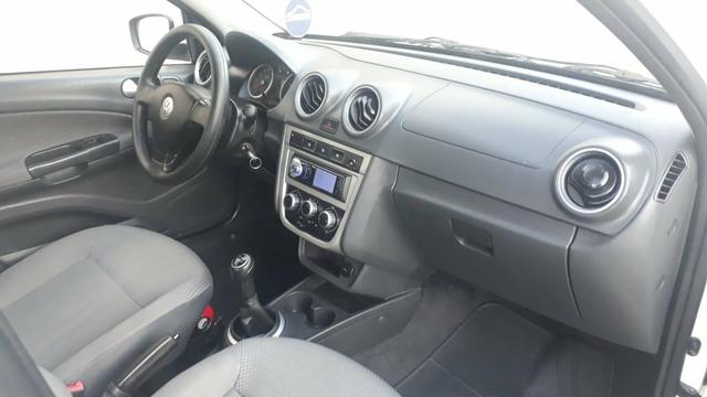 Voyage trend ano 2013 26.500 IPVA PAGO - Foto 5
