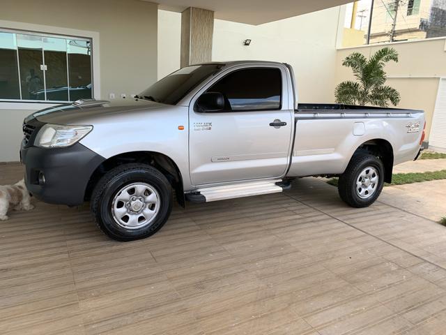 Hilux Cs 2013 4x4 R$ 93.000,00 - Foto 2