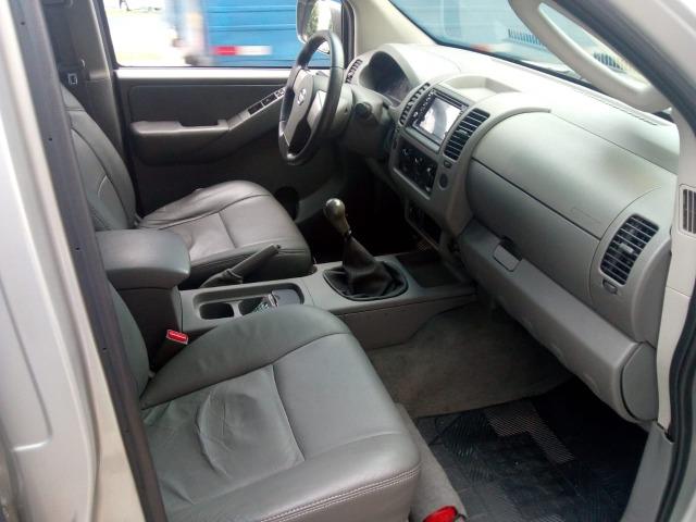 Nissan Frontier XE 2010 4x4 - Foto 9