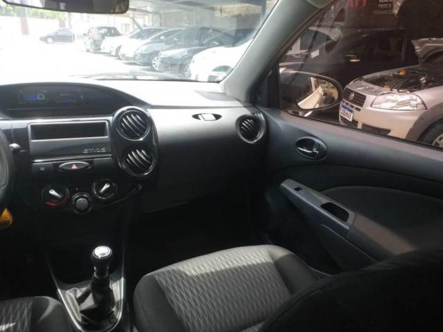 Toyota Etios X - Foto 10