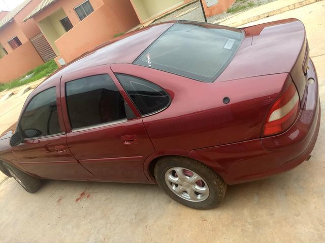 Vendo ou troco por carro um 1.0 que sejam flex